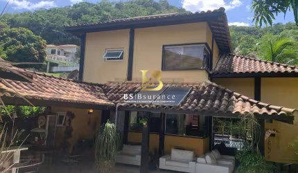 Casa em condomínio fechado com 3 quartos à venda na Estrada Frei Orlando, 350, Jacaré, Niterói por R$ 1.100.000