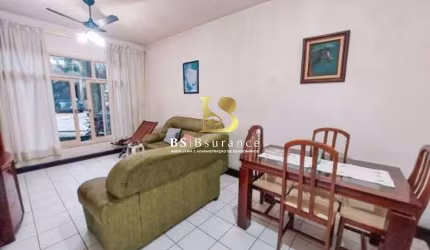 Casa em condomínio fechado com 4 quartos à venda na Travessa Maria Elmira, 32, Santa Rosa, Niterói por R$ 900.000