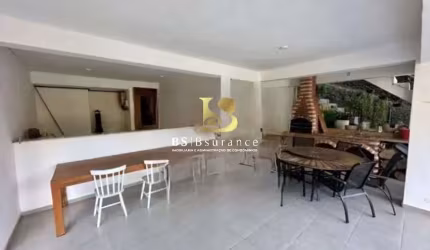 Casa em condomínio fechado com 4 quartos à venda na Rua Cândido Portinari, 17, Mata Paca, Niterói por R$ 890.000