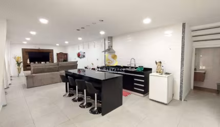 Casa com 4 quartos à venda na Rua Antônio Parreiras, 94, Boa Viagem, Niterói por R$ 1.500.000
