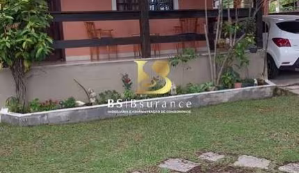 Casa em condomínio fechado com 2 quartos à venda na Rua Irineu Ferreira Pinto, 374, Ponta Grossa, Maricá por R$ 590.000