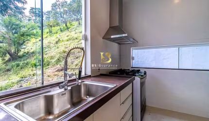 Casa em condomínio fechado com 4 quartos à venda na Avenida Nelson de Oliveira e Silva, 1011, Vila Progresso, Niterói por R$ 1.190.000