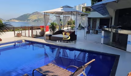 Casa com 4 quartos à venda na Estrada Leopoldo Froes, 497, São Francisco, Niterói por R$ 2.700.000