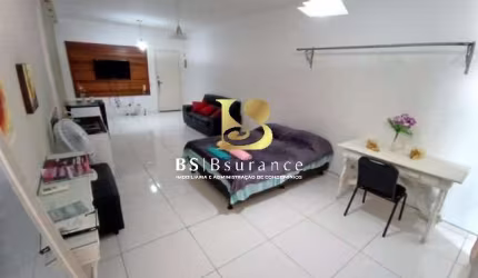 Ponto comercial à venda na Avenida Central Ewerton Xavier, 2556, Itaipu, Niterói por R$ 189.000