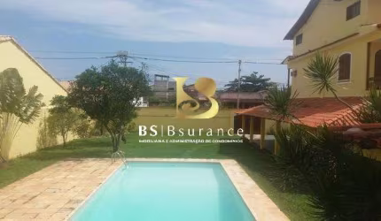 Casa com 5 quartos à venda na Trinta E Quatro, 5, Araçatiba, Maricá por R$ 1.500.000
