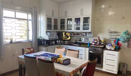 Casa com 3 quartos à venda na Siqueira Campos, 148, Barro Vermelho, São Gonçalo por R$ 500.000