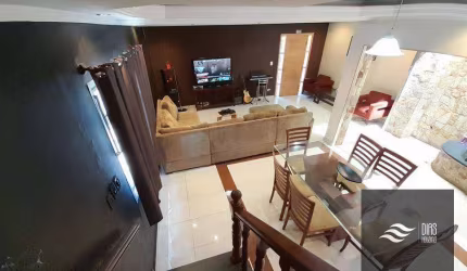 Casa com 3 quartos para alugar na Rua Maurício Araújo Martins, Vila Aparecida, São Paulo, 262 m2 por R$ 7.000