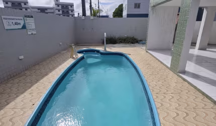 Apartamento no Bairro do Novo Geisel, 1º andar, com varanda e suíte, área de lazer. Próximo as praias do litoral Sul.