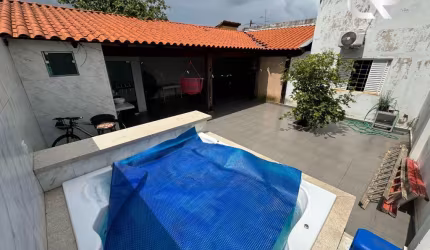 Casa Bairro São Jorge - Campo Alegre