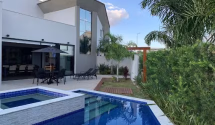 Casa Estilo Sobrado Condomínio Varanda Sul