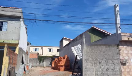 Terreno a Venda em Suzano - SP