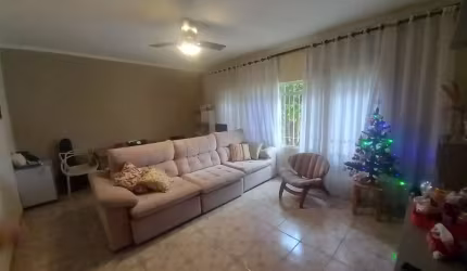 Linda casa a venda no Bairro Jardim Suzano - Suzano - SP