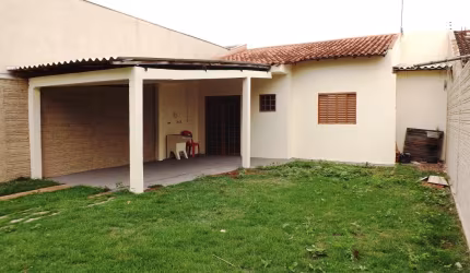 ALUGA-SE CASA JD. COLINA VERDE II