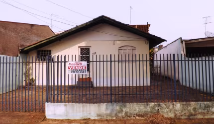 VENDE-SE CASA VILA MORANGUEIRA
