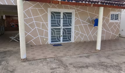 Bela Casa Ampla de esquina na COHAB MASSANGANO, Petrolina - Pe.