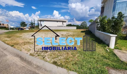 Terreno com 732m² otima topografia à venda no Residencial Terras de Jundiaí