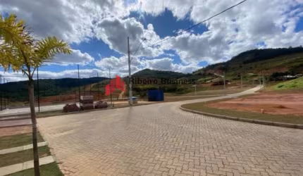 Viva em Harmonia com a Natureza no Condomínio Residencial RESERVA ECOVILLE! TERRENO 360m - FASE 2! 