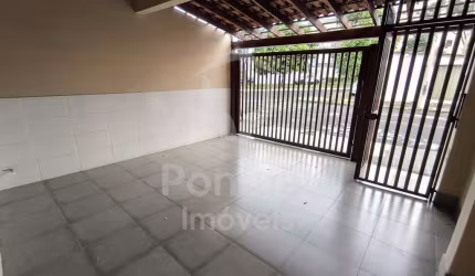 Casa com 3 dormitórios 700 metros UFU, Santa Mônica, UBERLANDIA - MG
