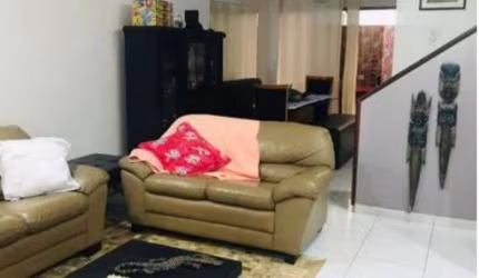 CASA - VENDA - CENTRO/GUARUJA
