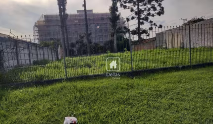 Terreno de 608m² para locação