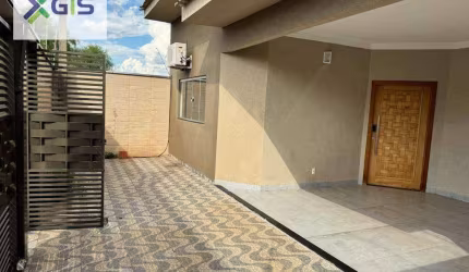 Casa com 3 dormitórios à venda, 160 m² por R$ 590.000,00 - Parque Residencial J. Macedo - São José do Rio Preto/SP