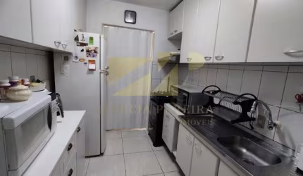 APARTAMENTO À VENDA NO CONDOMÍNIO VILLAGE AZALÉIA