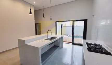 CASA À VENDA NO CONDOMÍNIO RESIDENCIAL LAGOS D'ICARAÍ - SALTO