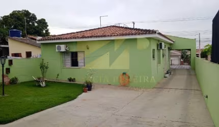 CASA À VENDA NO CENTRO DE ELIAS FAUSTO