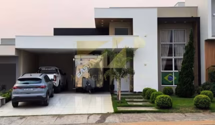 CASA À VENDA NO CONDOMÍNIO DONA LUCILLA