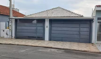 CASA À VENDA NO CENTRO