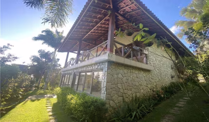 Vendo casa no Condomínio Pedra do vale com440m² ,6 suítes a 3 km do polo moveleiro.