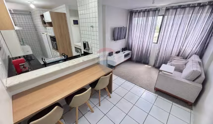Vendo Flat Mobiliado, nos Aflitos, 1 quarto, com piscina.