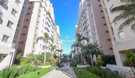 Apartamento com 3 quartos para alugar na Avenida Presidente Getúlio Vargas, 881, Rebouças, Curitiba, 90 m2 por R$ 5.000