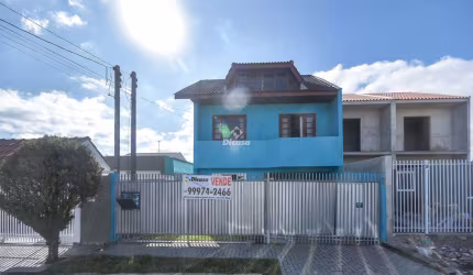 Casa com 4 quartos à venda na Rua Antônio Maestrelli, 56, Cidade Industrial, Curitiba, 191 m2 por R$ 500.000