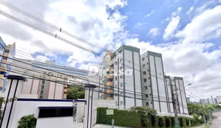 Apartamento com 2 quartos para alugar na Rua Professor Pedro Viriato Parigot de Souza, 1100, Campina do Siqueira, Curitiba, 68 m2 por R$ 2.800