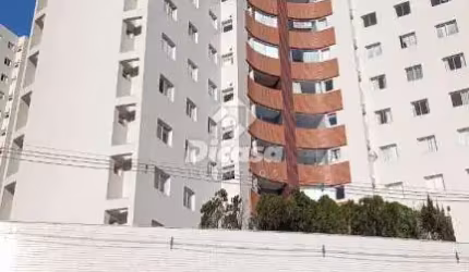 Apartamento com 3 quartos para alugar na Avenida República Argentina, 2751, Portão, Curitiba, 90 m2 por R$ 3.650