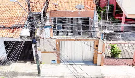 Casa  a venda com 216m2 , 4 quartos no bairro Monte Castelo - Fortaleza - CE