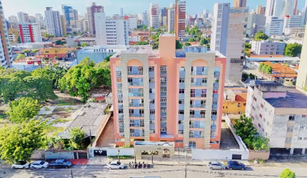Apartamento com 134 m2, 3 quartos  no bairro Joaquim Tavora- Fortaleza - CE