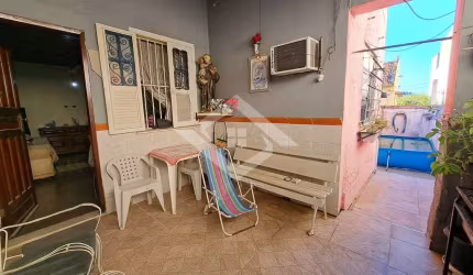 Casa precisando de modernização na Abolição