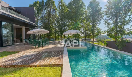 Casa com 4 dormitórios à venda, 475 m² por R$ 3.700.000,00 - Jardim Caxambu - Jundiaí/SP