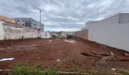 Terreno à venda - Jardim Santana, Franca/SP
