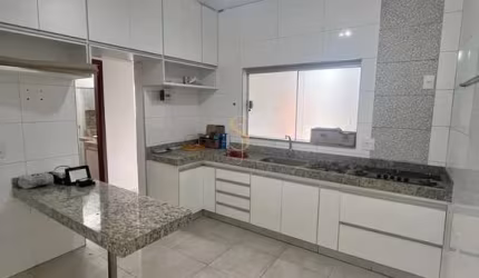 Casa à venda - Jardim Francano, Franca/SP
