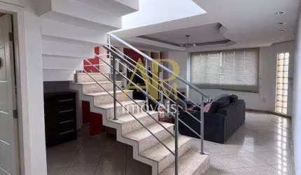 Casa à venda em Barreiros, com 3 dormitórios, sendo 1 suíte com hidro - SJ