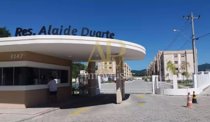 Apartamento à venda no térreo com 2 dormitórios em Forquilhas- São José