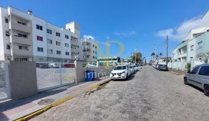 Apartamento à venda: beira-mar do balneário Estreito, churrasqueira e 2dorm
