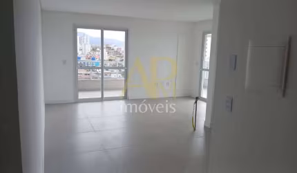 Apartamento à Venda com 02 suítes + lavabo + H. Box em Barreiros, SJ