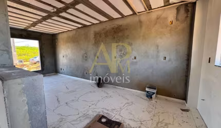 Sobrados com 75m² c/ 2 suítes, em fase final na Nova Gov. Celso Ramos