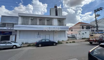 Prédio para alugar na Avenida Governador Pedro de Toledo, 1243, Bonfim, Campinas, 479 m2 por R$ 22.000