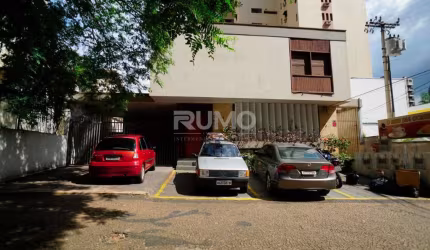 Casa com 6 quartos à venda na Rua Doutor Guilherme da Silva, 290, Cambuí, Campinas, 400 m2 por R$ 3.300.000