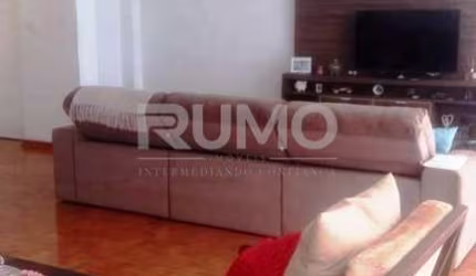 Apartamento com 3 quartos à venda na Rua Ferreira Penteado, 611, Centro, Campinas, 180 m2 por R$ 480.000